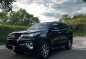 Selling White Toyota Fortuner 2017 in Quezon City-6