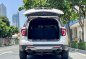 Selling White Ford Explorer 2017 in Makati-6