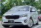 White Kia Carnival 2016 for sale in Makati-1