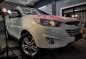Selling White Hyundai Tucson 2011 in Manila-1