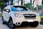 White Subaru Forester 2015 for sale in Automatic-1