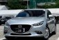 White Mazda 3 2018 for sale in Automatic-2