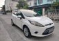 Selling White Ford Fiesta 2012 in Bacoor-3