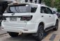 Selling White Toyota Fortuner 2015 in Manila-3