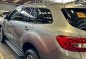 White Ford Everest 2018 for sale in Automatic-5