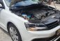 Sell White 2016 Volkswagen Jetta in Quezon City-5
