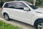 White Suzuki Grand Vitara 2012 for sale in Automatic-3