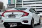 White Honda Civic 2016 for sale in Automatic-4