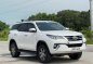 Selling White Toyota Fortuner 2017 in Parañaque-3