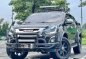 Sell White 2017 Isuzu D-Max in Makati-1