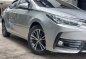 Selling White Toyota Altis 2018 in Quezon City-2