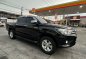 Sell White 2017 Toyota Hilux in Valenzuela-0