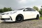 White Toyota Corolla altis 2018 for sale in Manual-3
