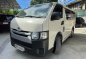 Selling White Toyota Hiace 2022 in Quezon City-2