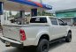 White Toyota Hilux 2011 for sale in Quezon City-4