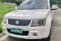 White Suzuki Grand Vitara 2012 for sale in Automatic-1