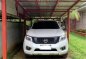 Selling Pearl White Nissan Navara 2019 in Manila-9