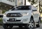 White Ford Everest 2016 for sale in Automatic-1