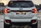 White Ford Everest 2016 for sale in Automatic-3