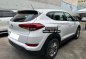 White Hyundai Tucson 2018 for sale in Automatic-8