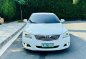 Sell White 2009 Toyota Camry in Pateros-8