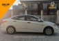 Selling White Hyundai Accent 2018 in Manila-5