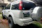 Selling White Ford Everest 2009 in Manila-4