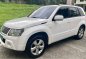 White Suzuki Grand Vitara 2012 for sale in Automatic-0