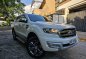 Sell White 2016 Ford Everest in Caloocan-0