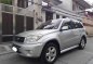 Selling White Toyota Rav4 2005 in Manila-0