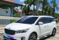 White Kia Carnival 2015 for sale in Angeles-2