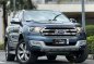 White Ford Everest 2018 for sale in Automatic-4