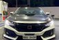 White Honda Civic 2017 for sale in Automatic-1