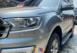 Selling White Ford Everest 2016 in Pasig-1