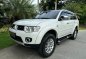 Selling White Mitsubishi Montero sport 2012 in Las Piñas-4