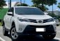 White Toyota Rav4 2015 for sale in Makati-5