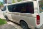 Selling Pearl White Toyota Hiace 2017 in Bacoor-5