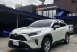 Selling White Toyota Rav4 2020 in Pasig-5