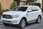 Selling White Ford Everest 2016 in Manila-0