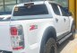Selling White Chevrolet Colorado 2019 in Mandaluyong-1