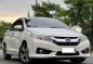 Selling White Honda City 2017 in Makati-2