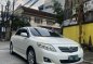 Selling Pearl White Toyota Altis 2010 in Pasig-5