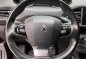 White Peugeot 308 2017 for sale in Automatic-9