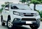 White Isuzu Mu-X 2016 for sale in Manual-3