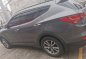 Selling Grey Hyundai Santa Fe 2013 SUV / MPV at 83000 in Manila-6