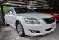 Selling White Toyota Camry 2009 in Quezon City-0