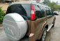 White Ford Everest 2011 for sale in Automatic-5