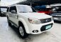Selling White Ford Everest 2014 in Las Piñas-1
