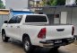 Selling White Toyota Hilux 2016 in Caloocan-7