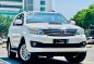 Selling White Toyota Fortuner 2014 in Makati-1